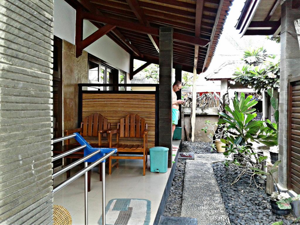 Malino Homestay 길리트라왕안 외부 사진