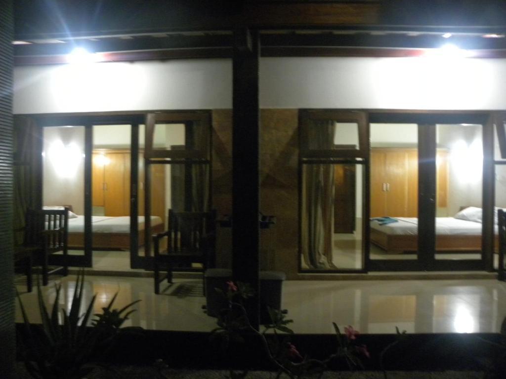 Malino Homestay 길리트라왕안 외부 사진