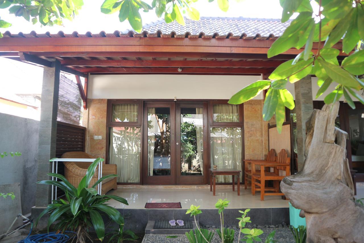 Malino Homestay 길리트라왕안 외부 사진