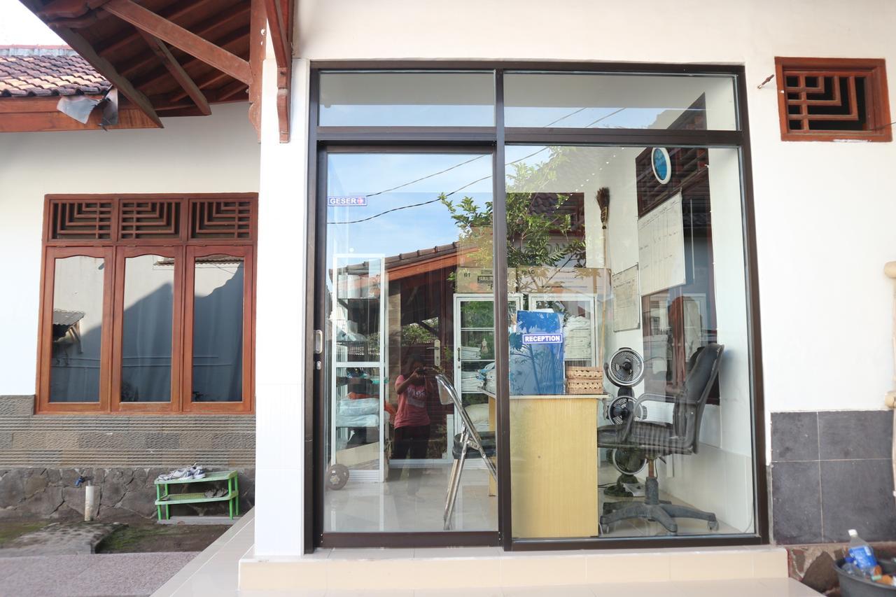 Malino Homestay 길리트라왕안 외부 사진